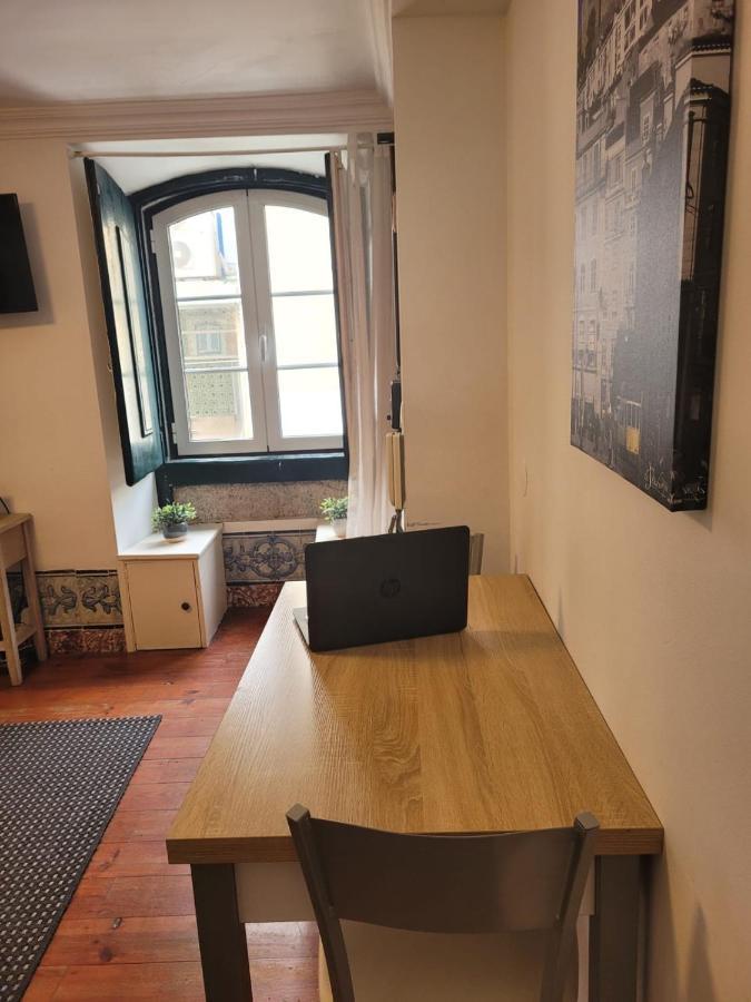 Cozy Estrela Apartment リスボン エクステリア 写真