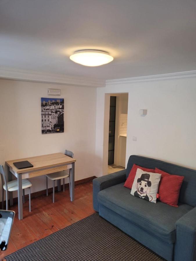 Cozy Estrela Apartment リスボン エクステリア 写真