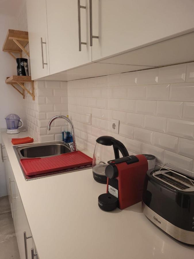 Cozy Estrela Apartment リスボン エクステリア 写真